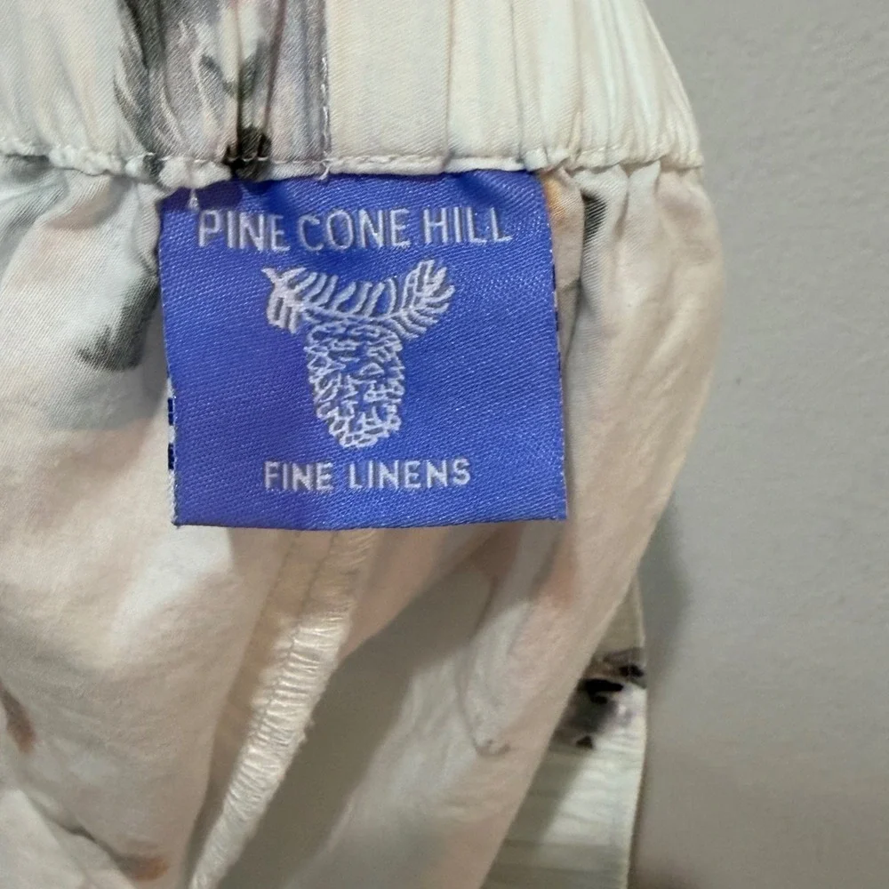 Pine Cone Hill excellent preowned